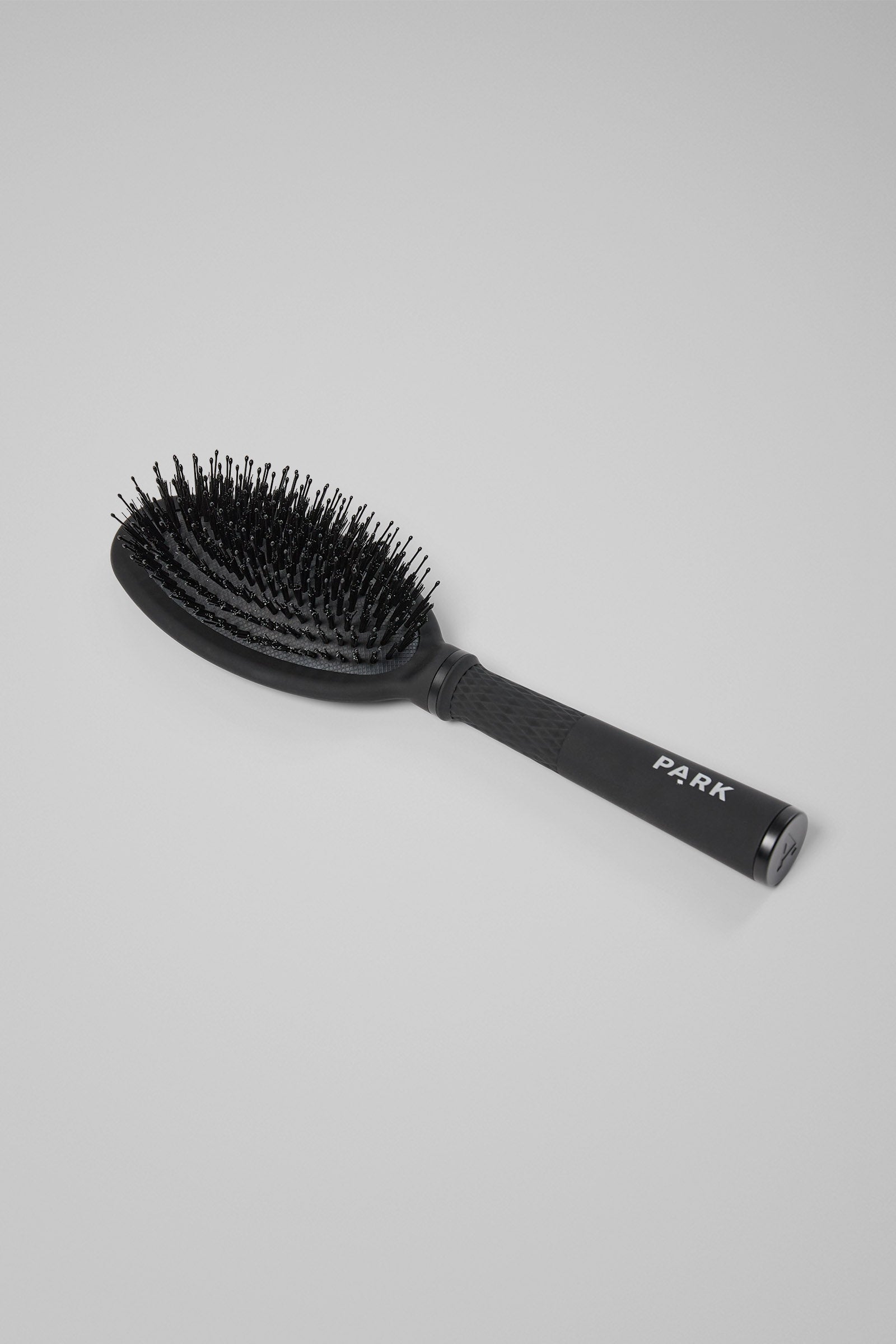 Lux Styling Brush – Hårbørste for daglig pleie og styling