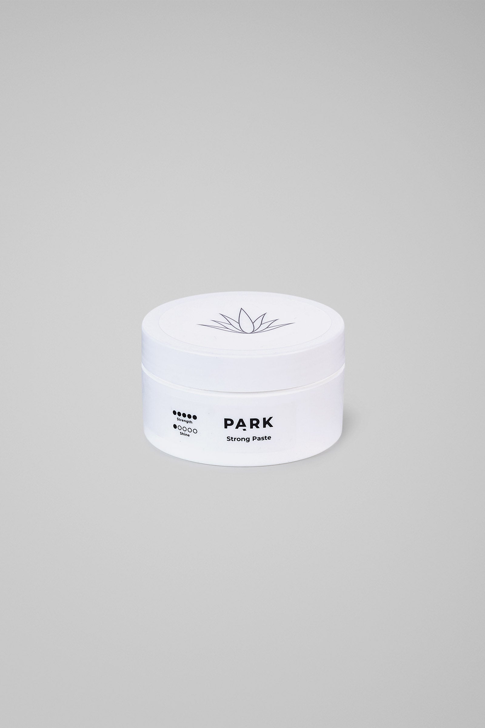 Strong Paste – Hårvoks med sterkt hold og matt finish for kort hår