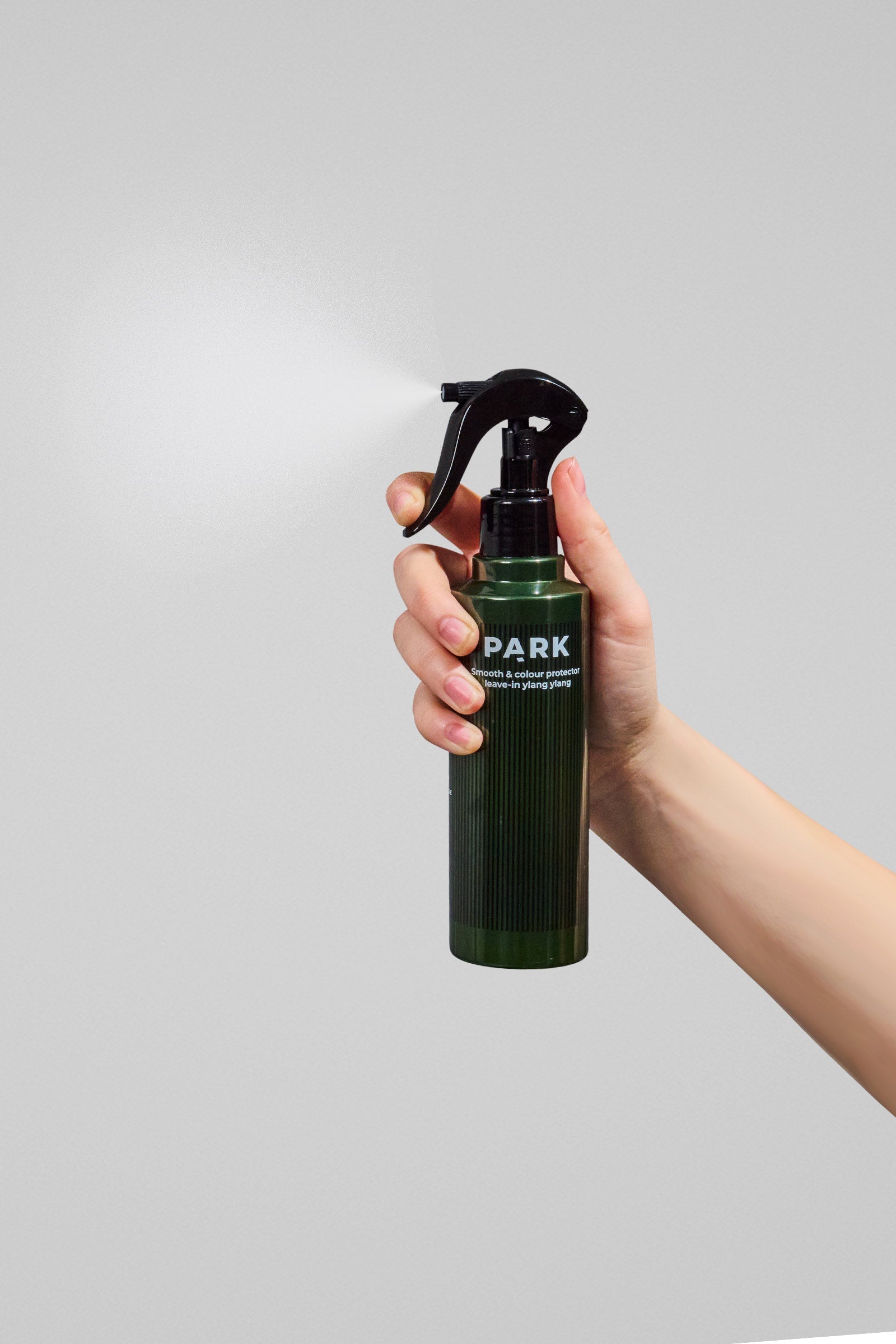 Smooth & Colour Protector Leave-In Ylang Ylang – Fargebeskyttende leave-in hårkur